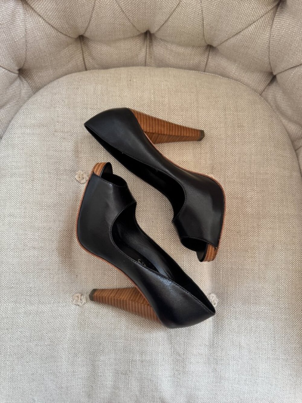 Boutique 58 btskye Black Leather Open Toe Platform Pump Heels